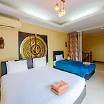 4 Bedroom Town Villa With Private Pool